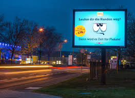 12 425 200 tykkäystä · 893 811 puhuu tästä. Awk Aussenwerbung Das Digital Billboard Bringt Bewegung In Ihre Werbung
