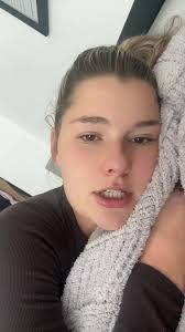 Savanna Burcham's Instagram, Twitter & Facebook