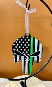 Description additional information reviews (0) thin green line of courage punisher skull printed on white or black vinyl. Punisher Skull Green Line 4x Thin Green Line Punisher Skull Military Flag Sticker Punisher Skull Tattered Green Line Subdued Flag Decal Random Kmas