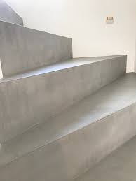 Dennertbetontreppe Im Betonlook Beschichten Beton Cire Unique Erhohung Und Ausgleich Der Sichtbetontreppe Mit Bb Epoxisystem Diy Besserbauen Betonunique Betontreppe Sichtbeton Treppe Treppe