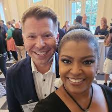 Nita Haas's Instagram, Twitter & Facebook