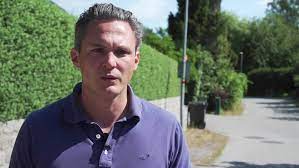 Records indicate people named eric ernstberger may have financial data available including: 4kpfawf6jny17m