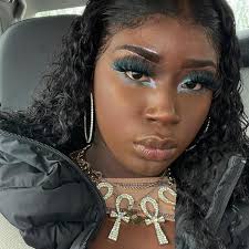 Joella Roberts, B.B.A. (@joellaaa_) • Instagram photos and videos