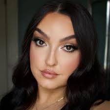 Makeup Artist Julia London Ontario