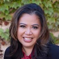 Wendy Crossett's Instagram, Twitter & Facebook