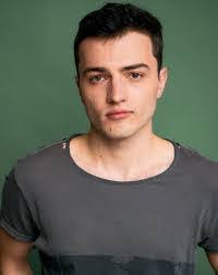 Brent Loomis's Instagram, Twitter & Facebook