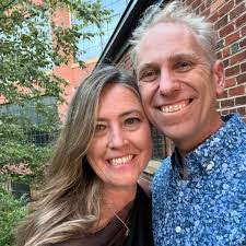 Kim Frith's Instagram, Twitter & Facebook