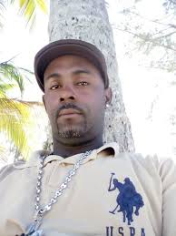 Gregory Stubbs (@GregoryStubbs6)