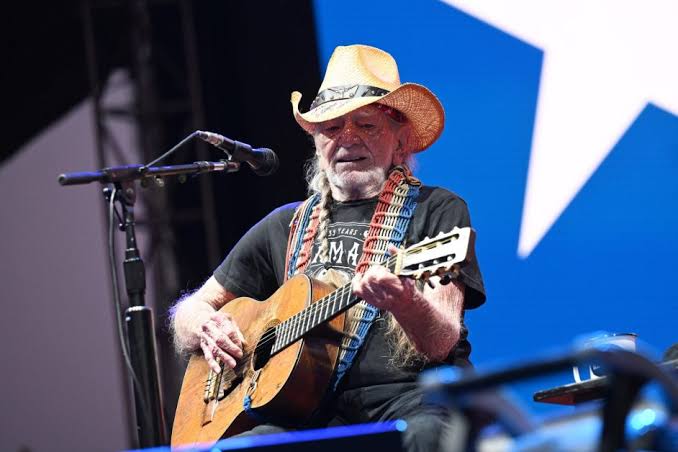 Willie Nelson Lashes Out at Texas AI Data Center Construction