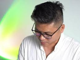 抖音人气1000人多少流量费_抖音1万人气_抖音1000元人气卡推流多少人-抖音