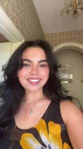 Amy Pania Reeves Fan Page