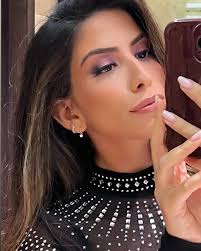 Kelly Orme makeup (@kellyorme_) • Instagram photos and videos