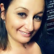 Stream tAr...feathErs(official) music