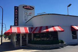 Locations in wilmette,highland park,lincolnshire,glenview,arlington heights,lake zurich, and schaumburg www.walkerbros.net. Walker Bros Pancakes Servers Lose Appeal In Class Action Lawsuit Over Tips Eater Chicago