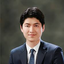 Daniel Yi's Instagram, Twitter & Facebook