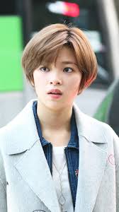 It also adds a bit of an androgynous flair and can make a bold statement. 10 Of The Shortest Haircuts Girl Group Idols Have Ever Rocked Kpoplover