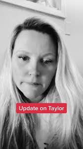 Taylor Beecher's Instagram, Twitter & Facebook