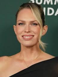 Erin Foster (@erinfoster) • Instagram photos and videos