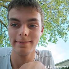 Reagan ryan (@reagan.ryan8)