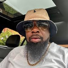 Tammy Leasure's Instagram, Twitter & Facebook