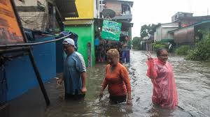 Sejumlah daerah di dki jakarta direndam banjir hari ini. T9jj1rscwcagxm