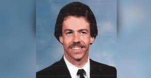 Lori Creager's Instagram, Twitter & Facebook