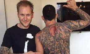 Roglič started his career as a ski jumper but then shifted to cycling. Carlos Tevez Reveals Tattoo Which Covers Juventus Striker S Whole Back As He Hails New Body Ink On Twitter Daily Mail Online