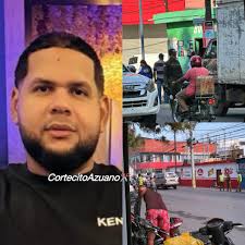 Un *clásico *ensamblado en** Azua**, con hojalata. El transporte de Las  yayas, Viajama y sus cruces.