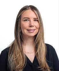 Danielle Barnaby's Instagram, Twitter & Facebook