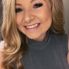 New Listing ! 110 S. Jackson DeWitt, Arkansas $ 105,000 Does it need a lil  love ? Yes ! Does the price reflect it ? Yes ! Make this home yours !