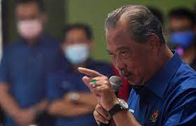 Tan sri muhyiddin yassin continues to dismiss datuk seri anwar ibrahim's claim that he has the malaysia's prime minister muhyiddin yassin has declared he is still the pm, after a day of high. To Cooperate Or Not It S Umno S Choice Says Muhyiddin Malaysia Malay Mail