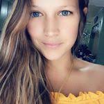 Doretha Blake's Instagram, Twitter & Facebook