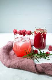 Himbeer Rosmarin Sirup Schnelle Einfache Rezepte Rezept Rosmarin Sirup Himbeeren Himbeersirup Rezepte