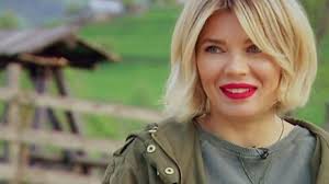 Gina pistol updated their cover photo. IatÄƒ Ce Pofte Are Gina Pistol In SarcinÄƒ AÈ™ Manca Oricand Ceva Acru Buna Ziua Iasi Bzi Ro