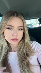 Alexis Mcfadden's Instagram, Twitter & Facebook