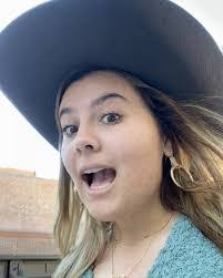 Maranda Taylor's Instagram, Twitter & Facebook