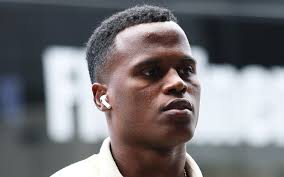 Lutador quebra perna em lance que lembra lesão de Anderson Silva durante  evento na Austrália