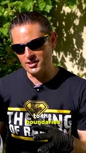 DO NOT MIX THESE CHEMICALS TOGETHER EVER! #diyprojects #science  #viralreelsfb