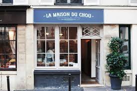 La Maison Du Chou In Paris Sells Cream Puffs Filled To Order 7 Place Furstenberg 75006 Paris Paris Lovely Shop Outdoor Decor