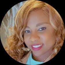 Traci Gibbs's Instagram, Twitter & Facebook