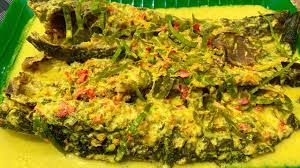 Jom kita buat masak lemak ikan tenggiri atau nama lainnya gulai lemak ikan tenggiri. Ikan Keli Masak Lemak Cili Api Pedas Merecik Youtube