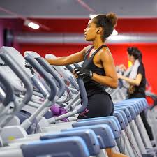 Un concept américain de coaching à domicile, sur votre lieu de travail ou dans une salle : Salle De Sport Paris 19 Jaures Buttes Chaumont Neoness
