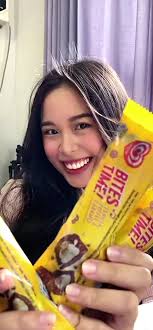 Working from home are made better when my merienda includes the NEW Selecta  Bites! Delicious, and as easy to eat as we SHARE