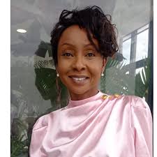 A list of who Nini Wacera is following