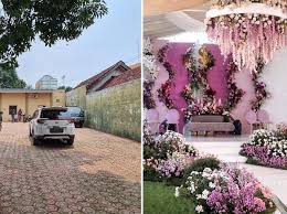 Dekorasi pernikahan tidak melulu harus mewah, lho. Dekorasi Pernikahan Di Rumah Ini Viral Bikin Yang Nikah Di Gedung Menyesal