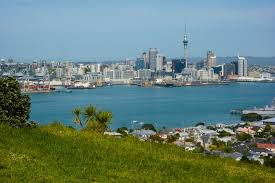 New zealand sotheby's international realty. Northern Explorer In Neuseeland Zug Von Auckland Nach Wellington
