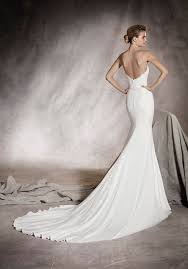 Fitted Pronovias Gown Crepe Lowback Strapless Crepe Wedding Dress Pronovias Wedding Dress Wedding Dresses Lace