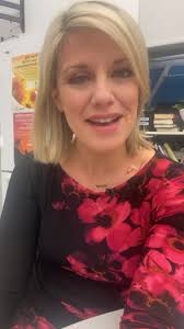 Nicole Nalepa님의 프로필