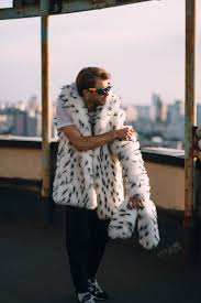 Black And White Spotted Faux Fur Coat White Hooded Faux Fur Jacket With Removable Sleeves Ermine Etsy In 2020 Hooded Faux Fur Jacket Faux Fur Jacket