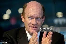 Janis Coon's Instagram, Twitter & Facebook